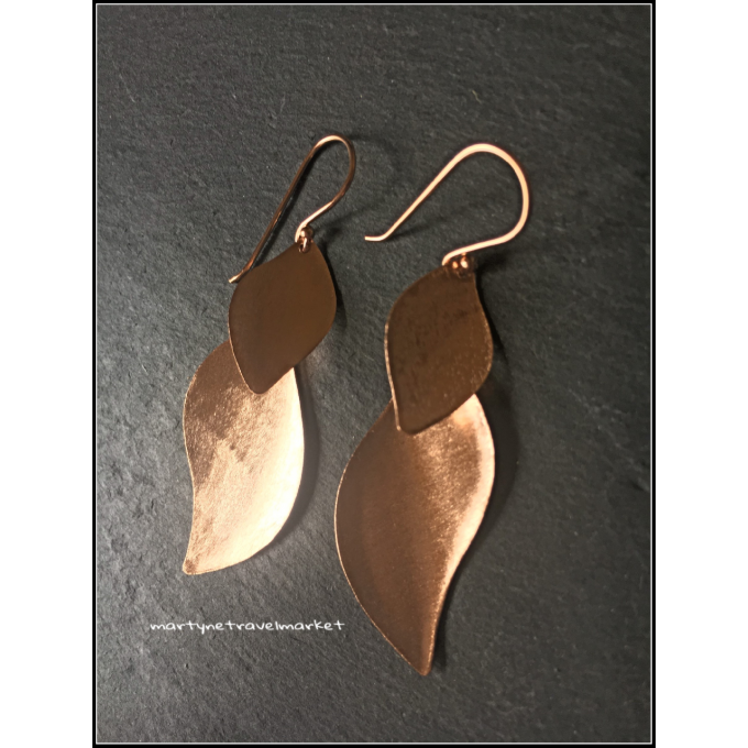 DOUBLE PETALES PLAQUE OR ROSE