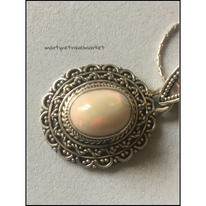 PENDENTIF OPALE DE FEU