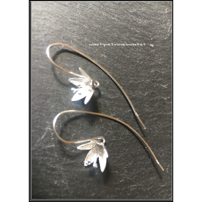 FLEURS FERMEES LONGUE TIGE ARGENT