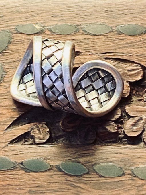 BAGUE ENROULEE MAILLE