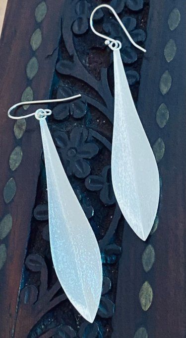 boucles plumes argent