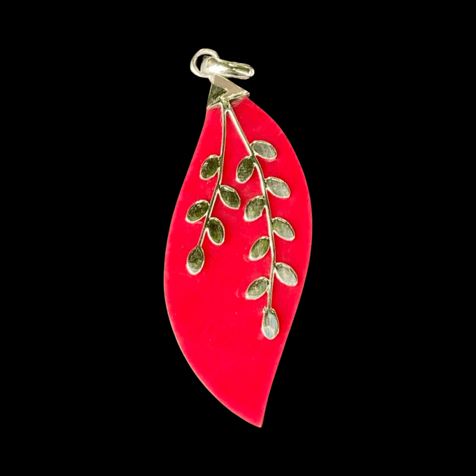 pendentif gorgone feuille