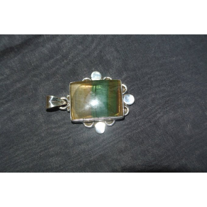 PENDENTIF FLUORITE CARRE