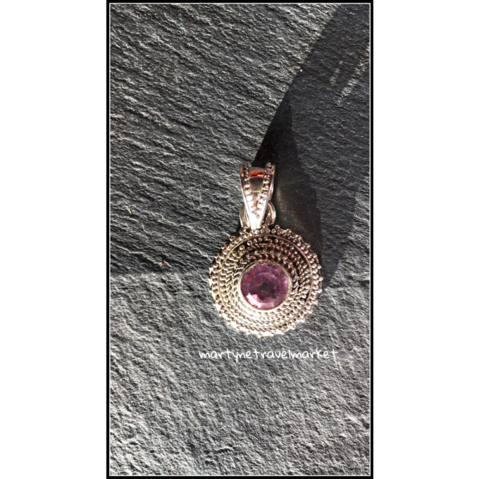 PENDENTIF AMETHYSTE RONDE DENTELLE